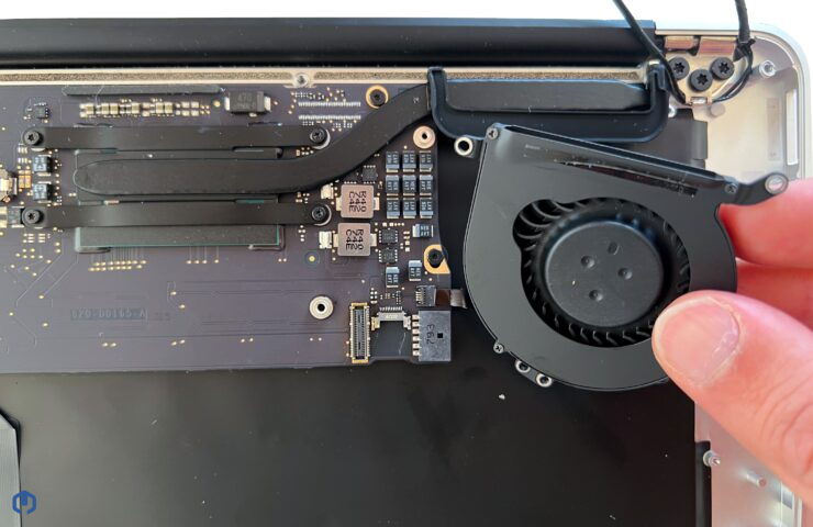 remplacer-ventilateur-A1466